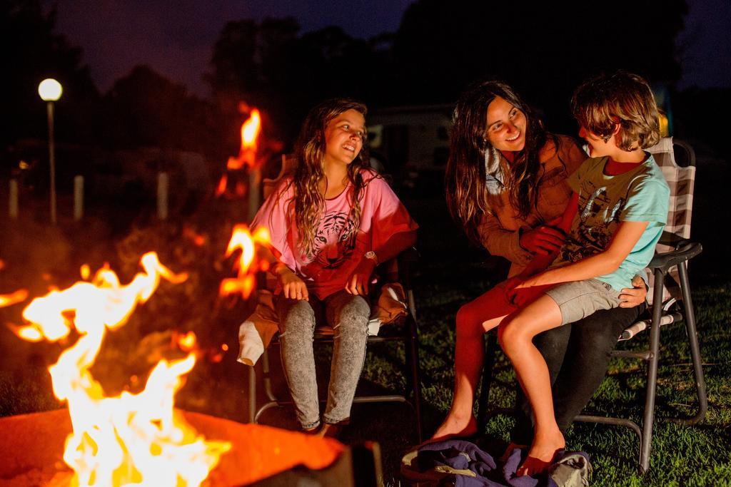 Big4 Wallaga Lake Holiday Park เบอร์มากุย ภายนอก รูปภาพ